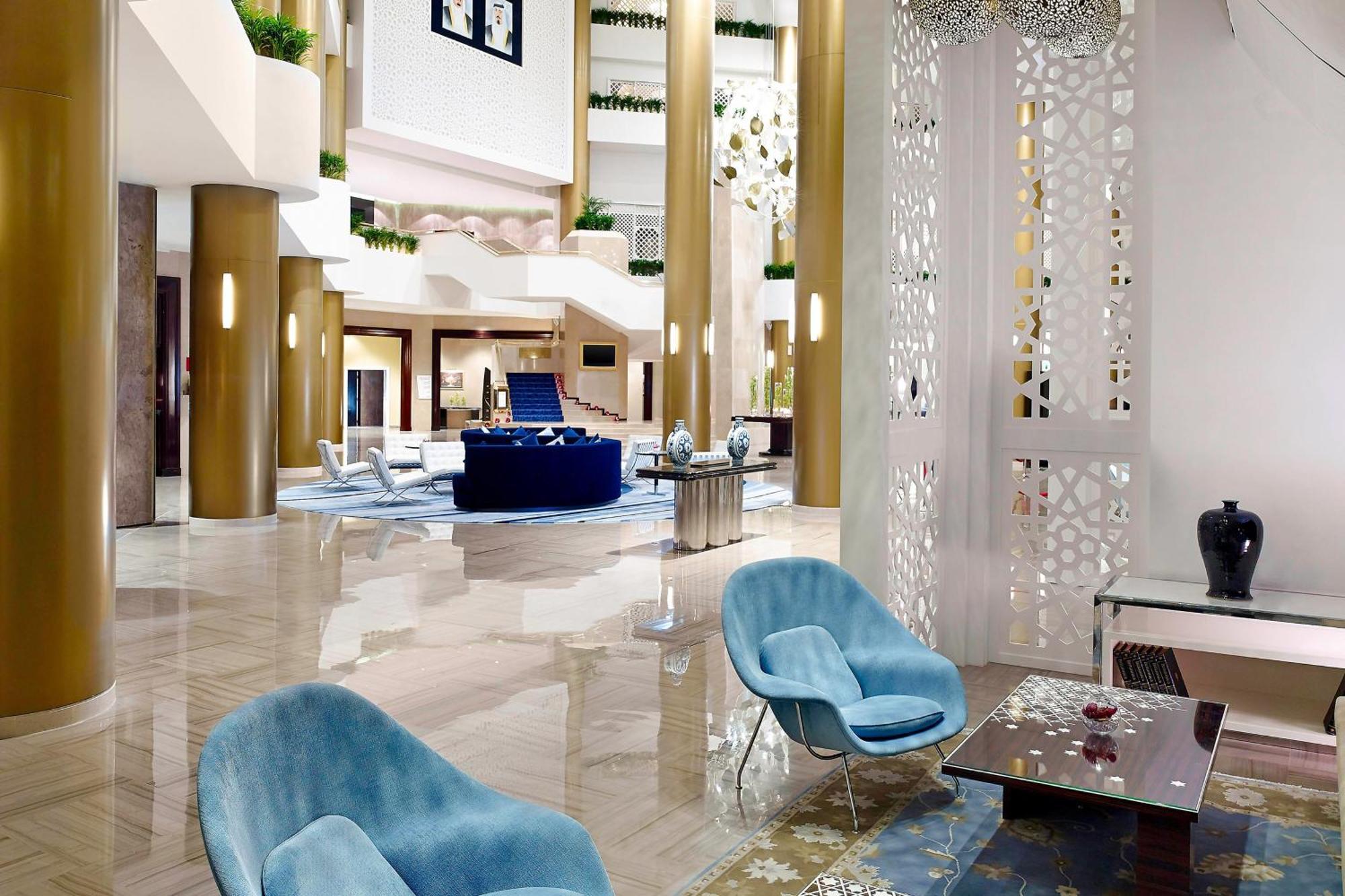 Le Meridien Al Khobar Exteriör bild Lobby
